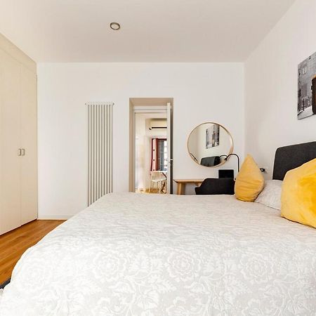 Splendido Bilocale In Vecchia Milano Apartment Exterior foto
