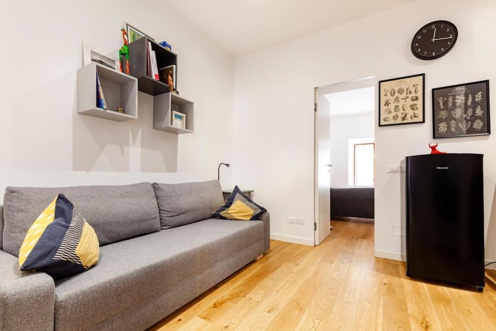 Splendido Bilocale In Vecchia Milano Apartment Exterior foto